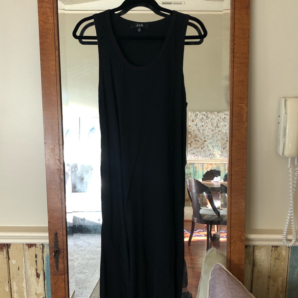 Black T-shirt dress with hi-low raw edge hem